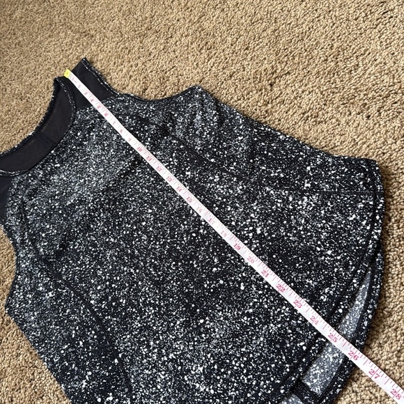 Lululemon Sculpt Tank Splatter Design White Black - Picture 9 of 9